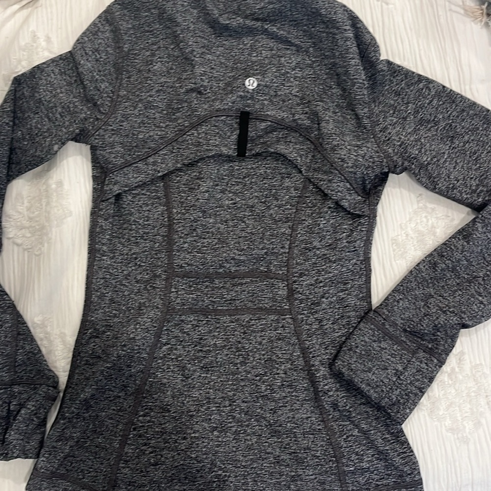 Lululemon Jacket - Picture 4 of 5